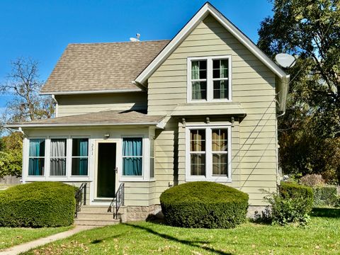 Photo of 231 Bennett Street, Belvidere, IL 61008 (MLS # 12504772)