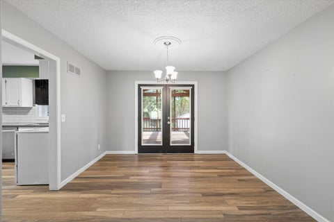 Tiny photo for 2423 E 32nd Street, Davenport, IA 52807 (MLS # 12749809)