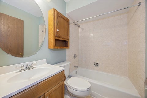 Tiny photo for 1006 Longford Drive, Westmont, IL 60559 (MLS # 12771619)
