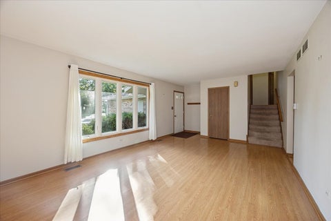 Tiny photo for 1006 Longford Drive, Westmont, IL 60559 (MLS # 12771619)