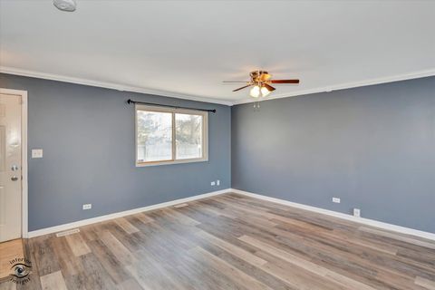 Tiny photo for 5251 W 157TH Street #6, Oak Forest, IL 60452 (MLS # 12553345)