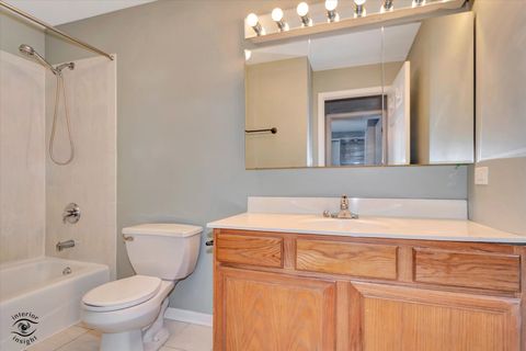 Tiny photo for 5251 W 157TH Street #6, Oak Forest, IL 60452 (MLS # 12553345)