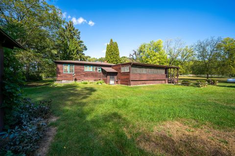 Tiny photo for 15361 S Bluff Road, South Beloit, IL 61080 (MLS # 12481214)