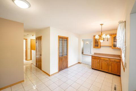 Tiny photo for 15361 S Bluff Road, South Beloit, IL 61080 (MLS # 12481214)