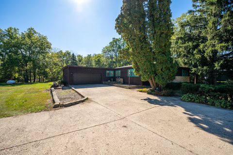 Photo of 15361 S Bluff Road, South Beloit, IL 61080 (MLS # 12481214)