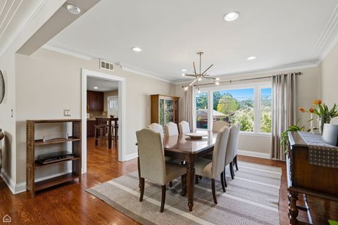 Tiny photo for 9632 Massasoit Avenue, Oak Lawn, IL 60453 (MLS # 12634564)