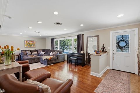 Tiny photo for 9632 Massasoit Avenue, Oak Lawn, IL 60453 (MLS # 12634564)