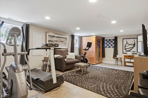 Tiny photo for 9632 Massasoit Avenue, Oak Lawn, IL 60453 (MLS # 12634564)