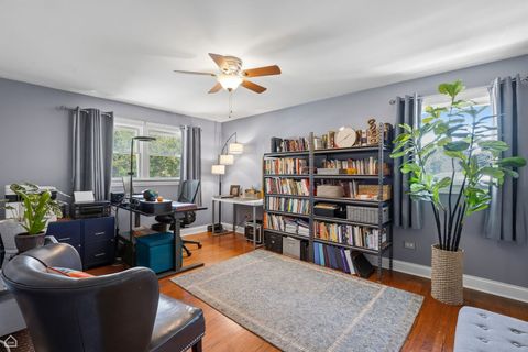 Tiny photo for 9632 Massasoit Avenue, Oak Lawn, IL 60453 (MLS # 12634564)