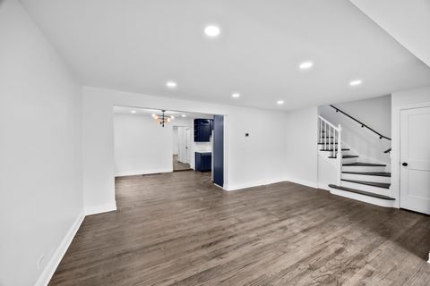 Tiny photo for 8848 S JEFFERY Boulevard, Chicago, IL 60617 (MLS # 12665053)