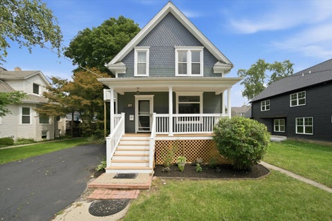 Photo of 247 N BROCKWAY Street, Palatine, IL 60067 (MLS # 12725029)