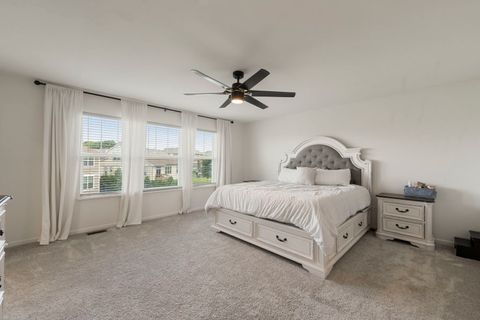 Tiny photo for 1009 Persimmon Court, Crystal Lake, IL 60012 (MLS # 12490686)