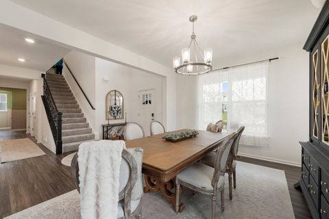 Tiny photo for 1009 Persimmon Court, Crystal Lake, IL 60012 (MLS # 12490686)