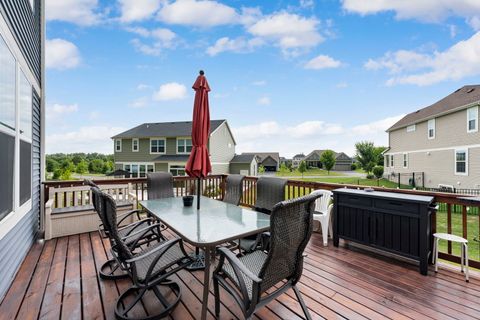 Tiny photo for 1009 Persimmon Court, Crystal Lake, IL 60012 (MLS # 12490686)