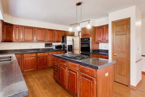 Tiny photo for 1219 Montego Court, Elk Grove Village, IL 60007 (MLS # 12588638)