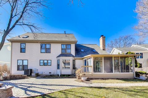 Tiny photo for 1219 Montego Court, Elk Grove Village, IL 60007 (MLS # 12588638)