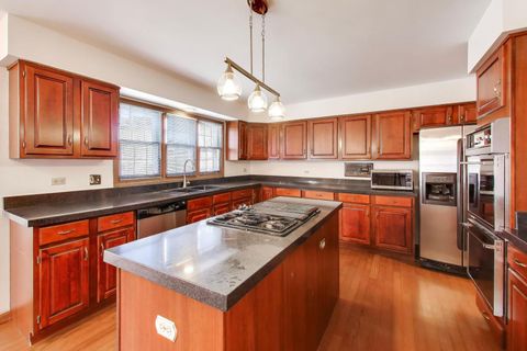 Tiny photo for 1219 Montego Court, Elk Grove Village, IL 60007 (MLS # 12588638)