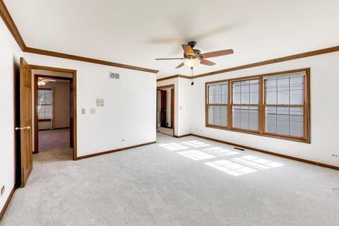Tiny photo for 1219 Montego Court, Elk Grove Village, IL 60007 (MLS # 12588638)