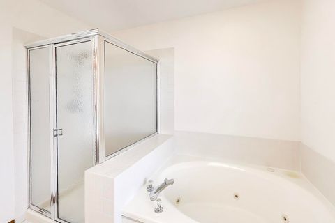 Tiny photo for 1219 Montego Court, Elk Grove Village, IL 60007 (MLS # 12588638)