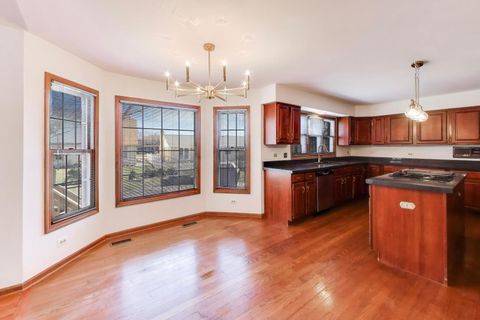 Tiny photo for 1219 Montego Court, Elk Grove Village, IL 60007 (MLS # 12588638)