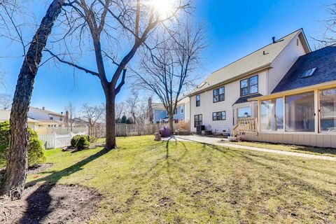 Tiny photo for 1219 Montego Court, Elk Grove Village, IL 60007 (MLS # 12588638)