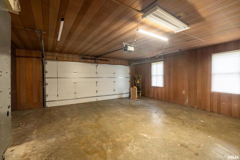 Tiny photo for 3000 W KENT Street, Carbondale, IL 62901 (MLS # EB459866)