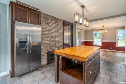 Tiny photo for 3000 W KENT Street, Carbondale, IL 62901 (MLS # EB459866)