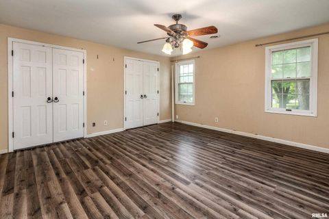 Tiny photo for 3000 W KENT Street, Carbondale, IL 62901 (MLS # EB459866)