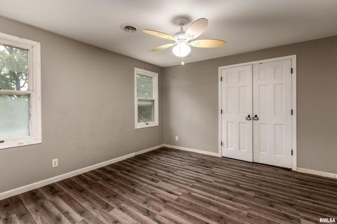 Tiny photo for 3000 W KENT Street, Carbondale, IL 62901 (MLS # EB459866)