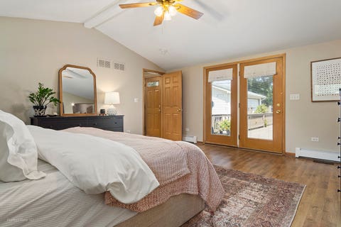 Tiny photo for 313 W Woodlawn Road, New Lenox, IL 60451 (MLS # 12711792)