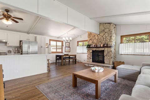 Tiny photo for 313 W Woodlawn Road, New Lenox, IL 60451 (MLS # 12711792)