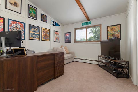 Tiny photo for 313 W Woodlawn Road, New Lenox, IL 60451 (MLS # 12711792)