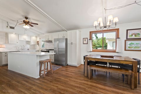 Tiny photo for 313 W Woodlawn Road, New Lenox, IL 60451 (MLS # 12711792)