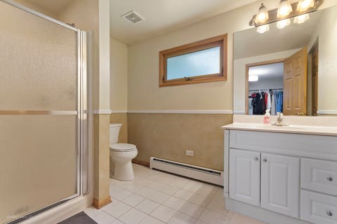 Tiny photo for 313 W Woodlawn Road, New Lenox, IL 60451 (MLS # 12711792)
