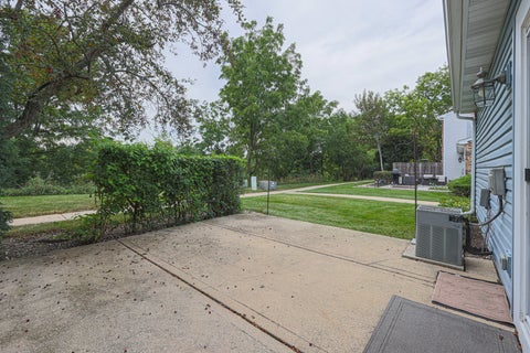 Tiny photo for 2003 Sudbury Drive, Hoffman Estates, IL 60169 (MLS # 12755327)