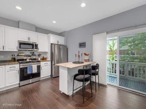 Tiny photo for 110 Morgans Gate Drive, Wood Dale, IL 60191 (MLS # 12724219)