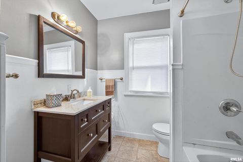 Tiny photo for 803 HOLMES Street, Bettendorf, IA 52722 (MLS # QC4269482)