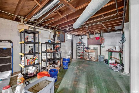 Tiny photo for 803 HOLMES Street, Bettendorf, IA 52722 (MLS # QC4269482)