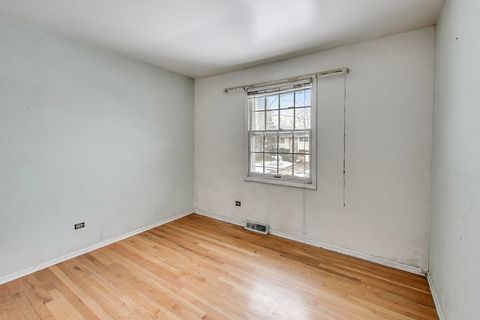 Tiny photo for 17022 magnolia Drive, Hazel Crest, IL 60429 (MLS # 12533028)