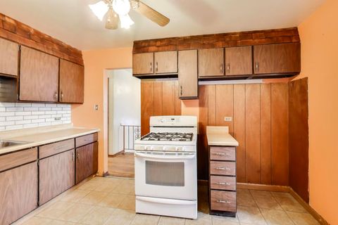 Tiny photo for 17022 magnolia Drive, Hazel Crest, IL 60429 (MLS # 12533028)