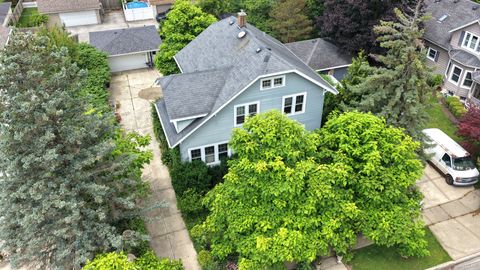 Photo of 138 Hickory Street, Frankfort, IL 60423 (MLS # 12690370)