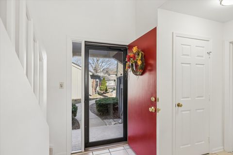 Tiny photo for 404 Shoreline Road #298, Lake Barrington, IL 60010 (MLS # 12642833)