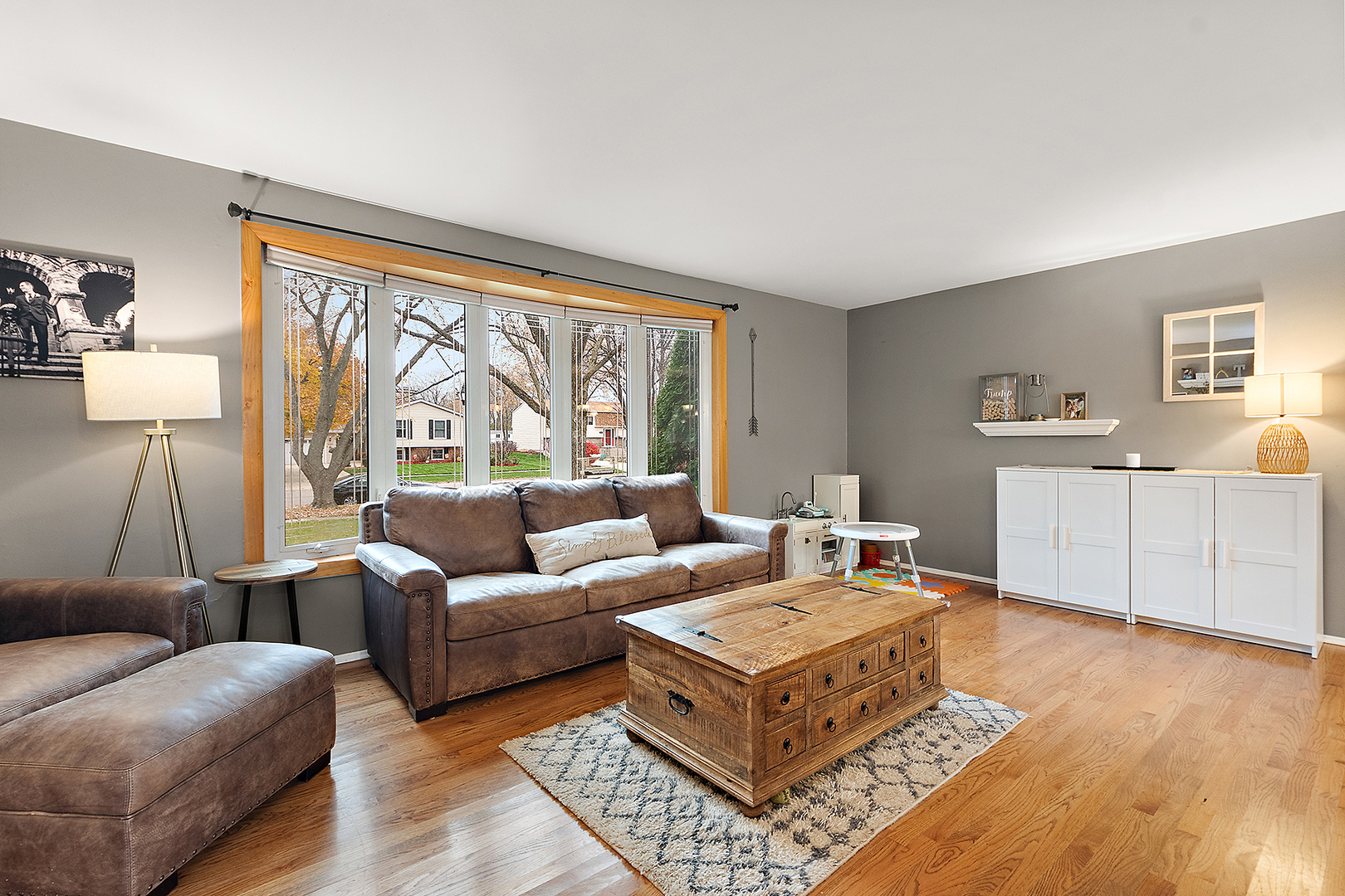 2231 S Bradford Drive