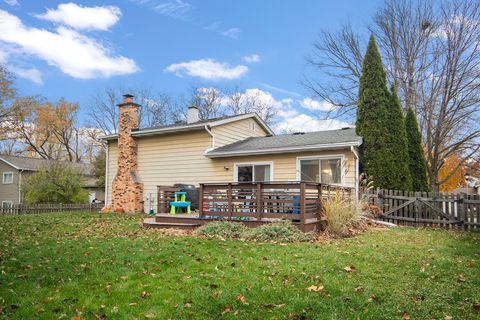 Tiny photo for 2231 S Bradford Drive, Wheaton, IL 60189 (MLS # 12519699)