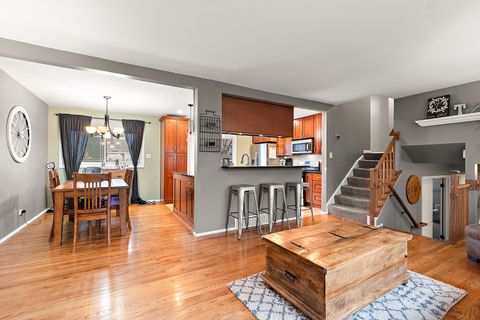 Tiny photo for 2231 S Bradford Drive, Wheaton, IL 60189 (MLS # 12519699)