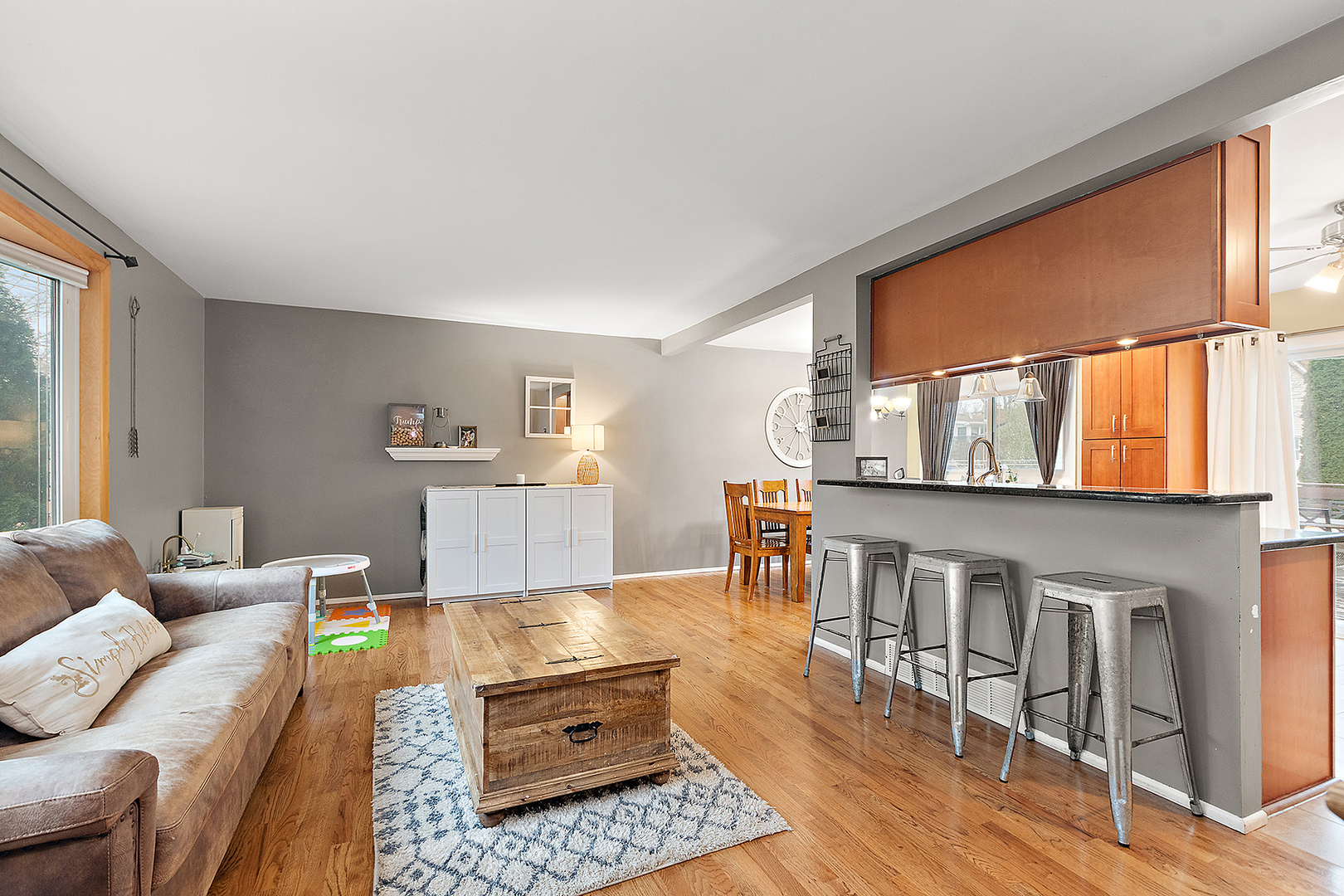 2231 S Bradford Drive