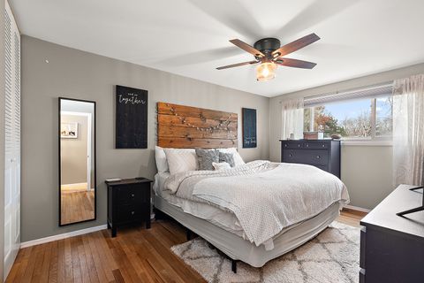 Tiny photo for 2231 S Bradford Drive, Wheaton, IL 60189 (MLS # 12519699)