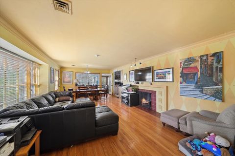 Tiny photo for 105 N Main Street, Lombard, IL 60148 (MLS # 12600755)