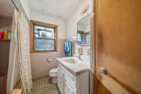 Tiny photo for 105 N Main Street, Lombard, IL 60148 (MLS # 12600755)