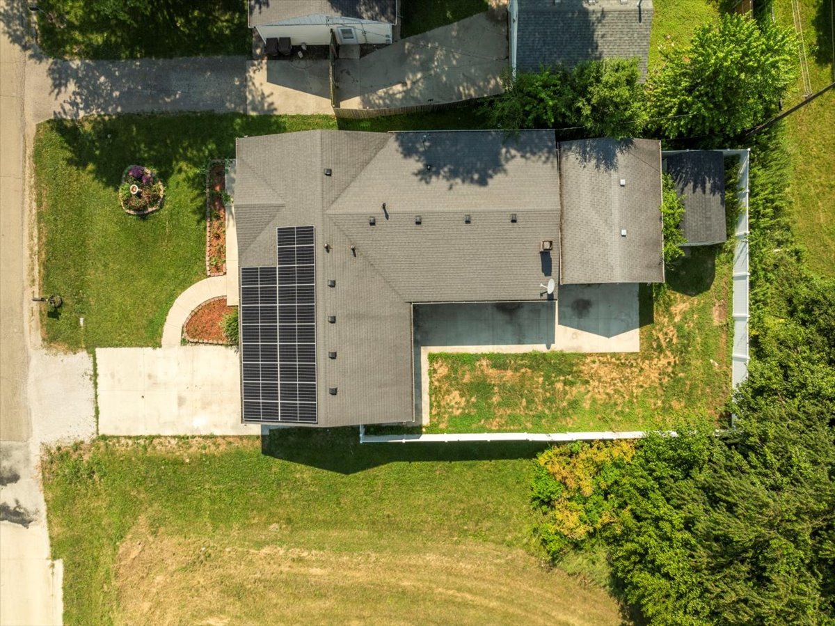 401 Sunset Drive